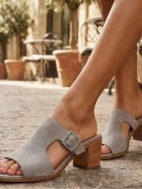 rag & bone Matteo Suede Light Gray Studded Slide Mules